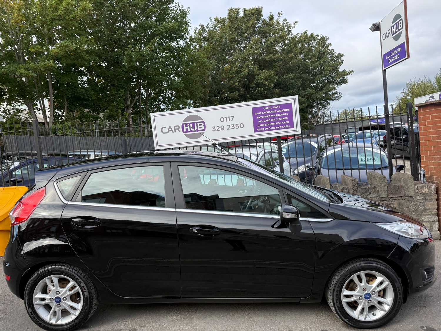 Ford Fiesta 2016 - Cars in Bristol