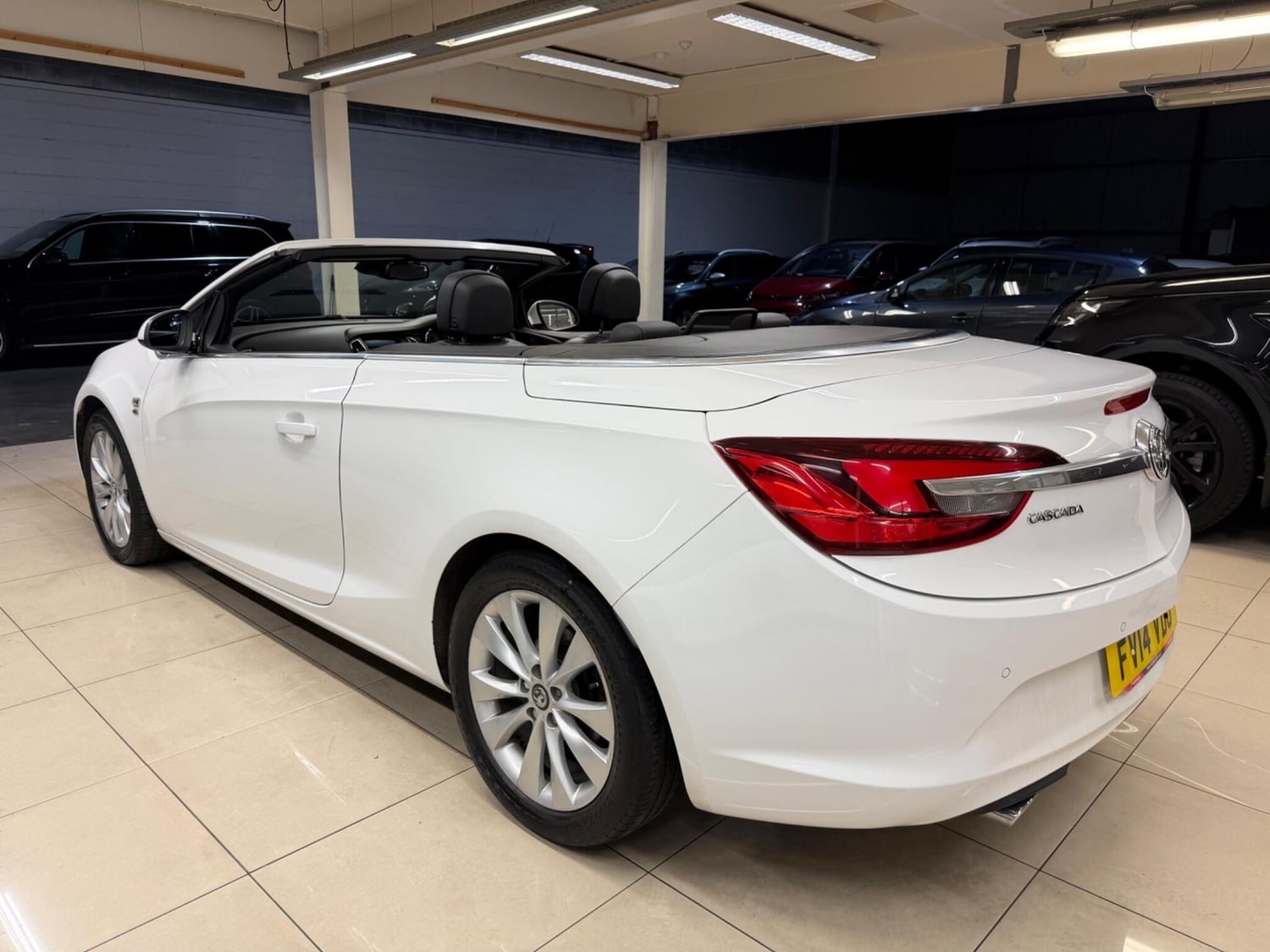 Vauxhall Cascada 2014 - Cars