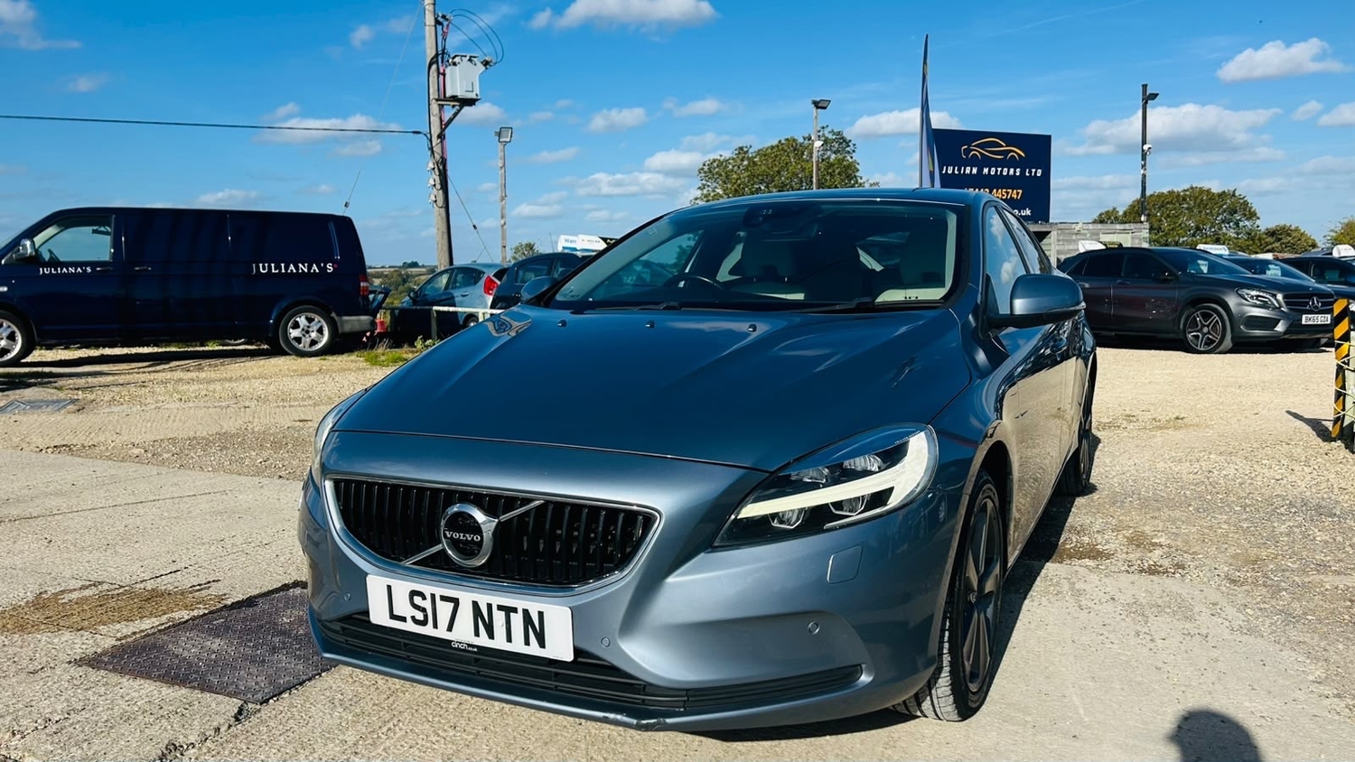 Volvo V40 2017 - Cars