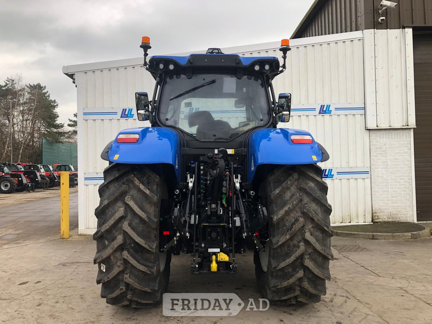 New Holland T7.210 () Tractor - Farm & Agricultural Vehicles