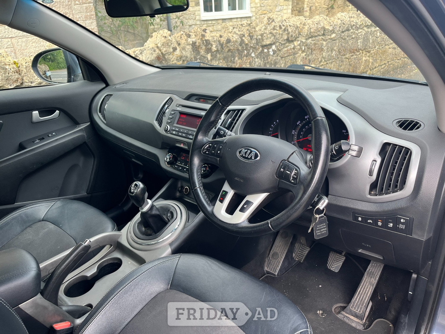 [ berth ]Kia Sportage