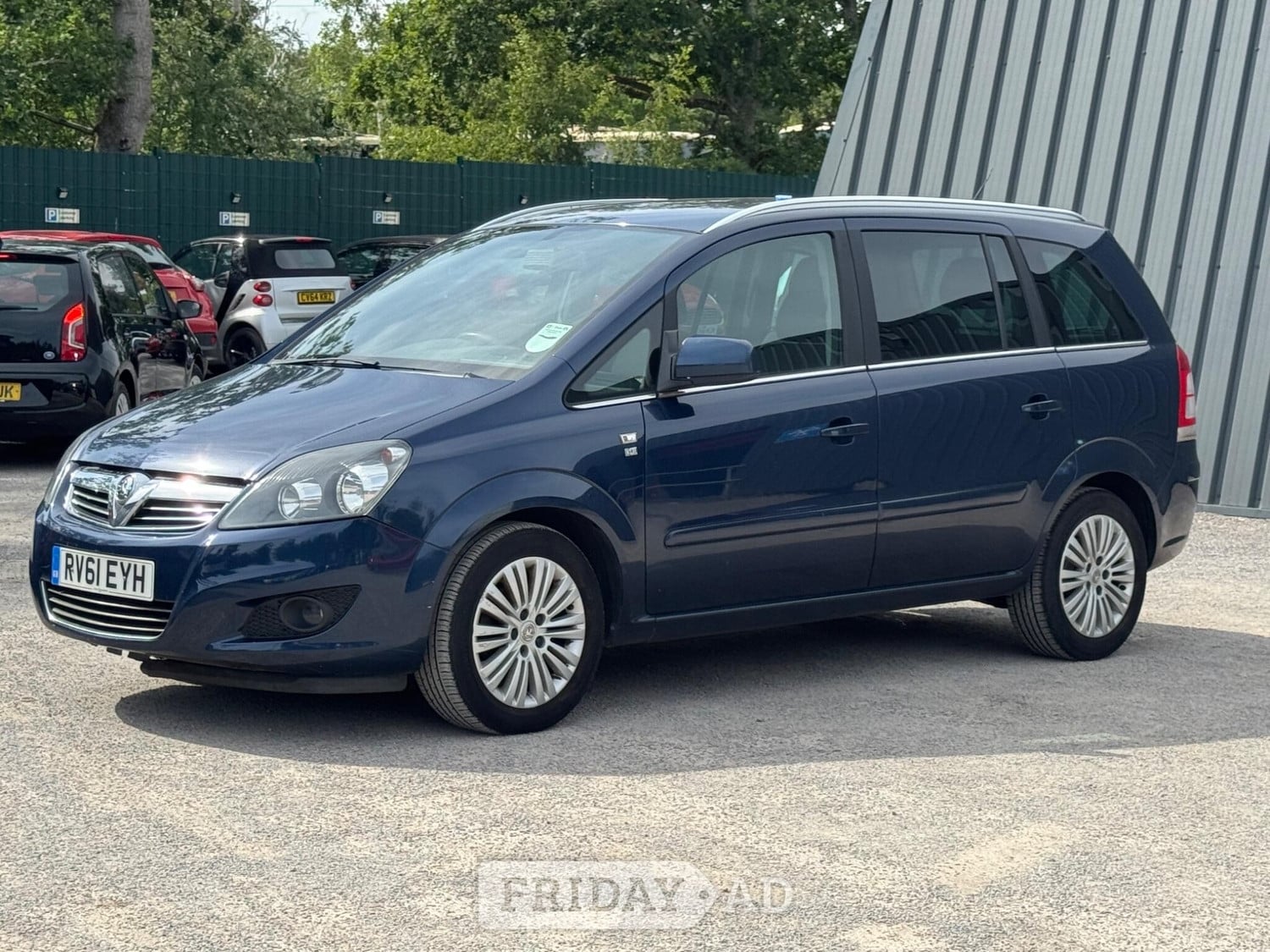 [ berth ]Vauxhall Zafira