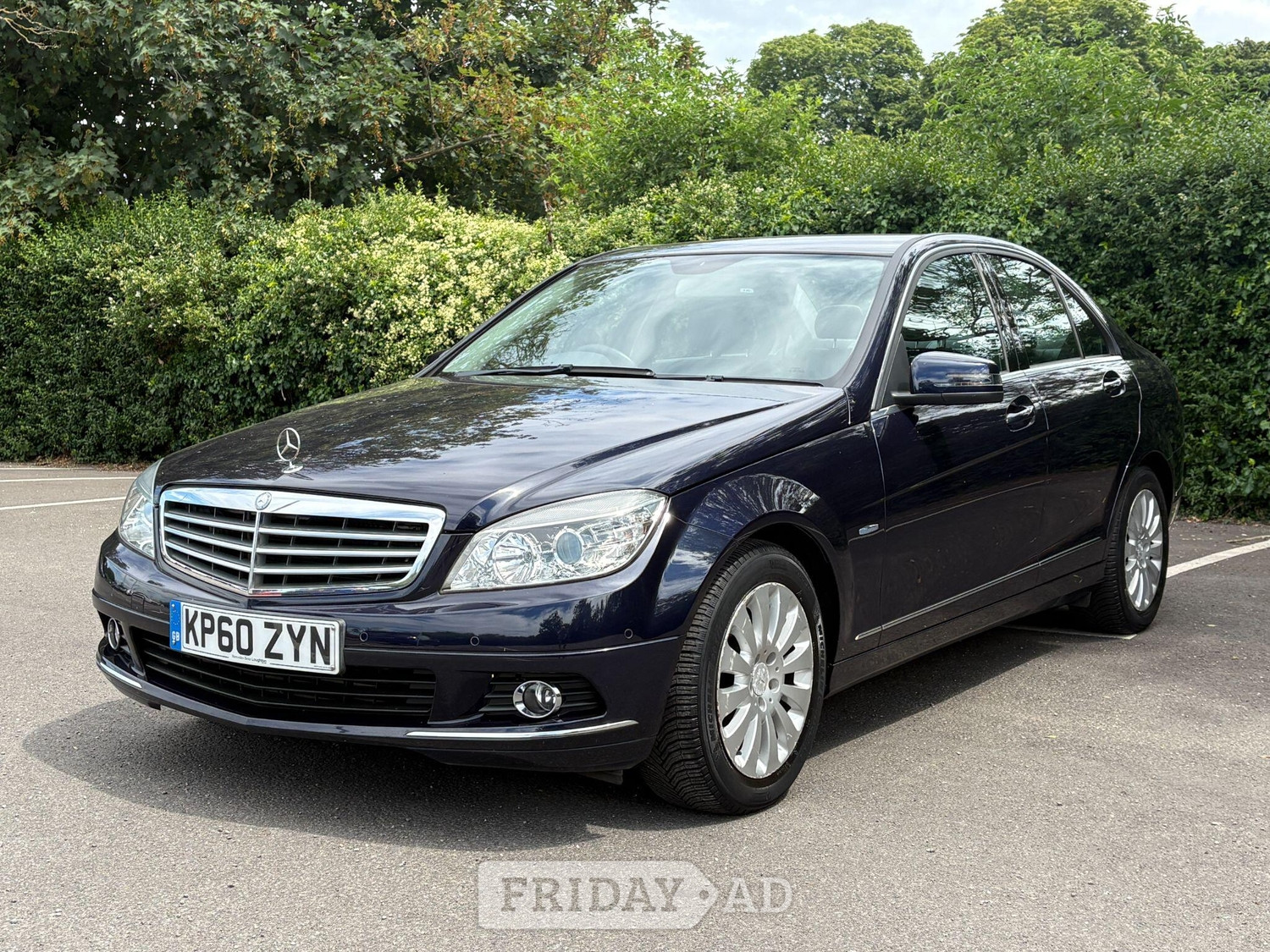 [ berth ]Mercedes-Benz C Class