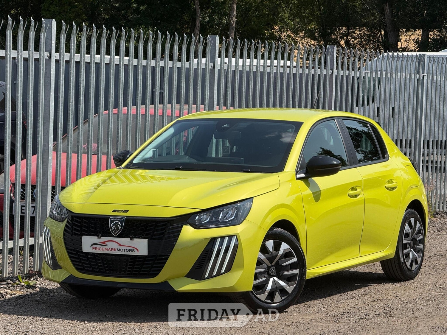 [ berth ]Peugeot 208