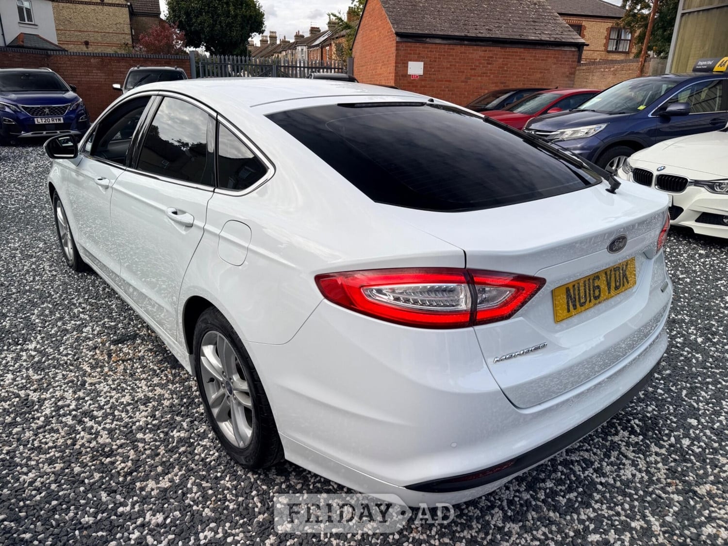 Ford Mondeo 2016 - Cars