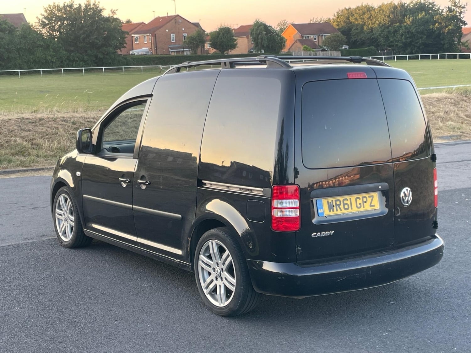 [ berth ]Volkswagen Caddy