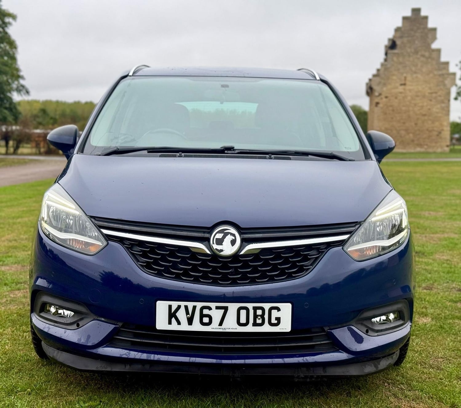 Vauxhall Zafira Tourer Bedford