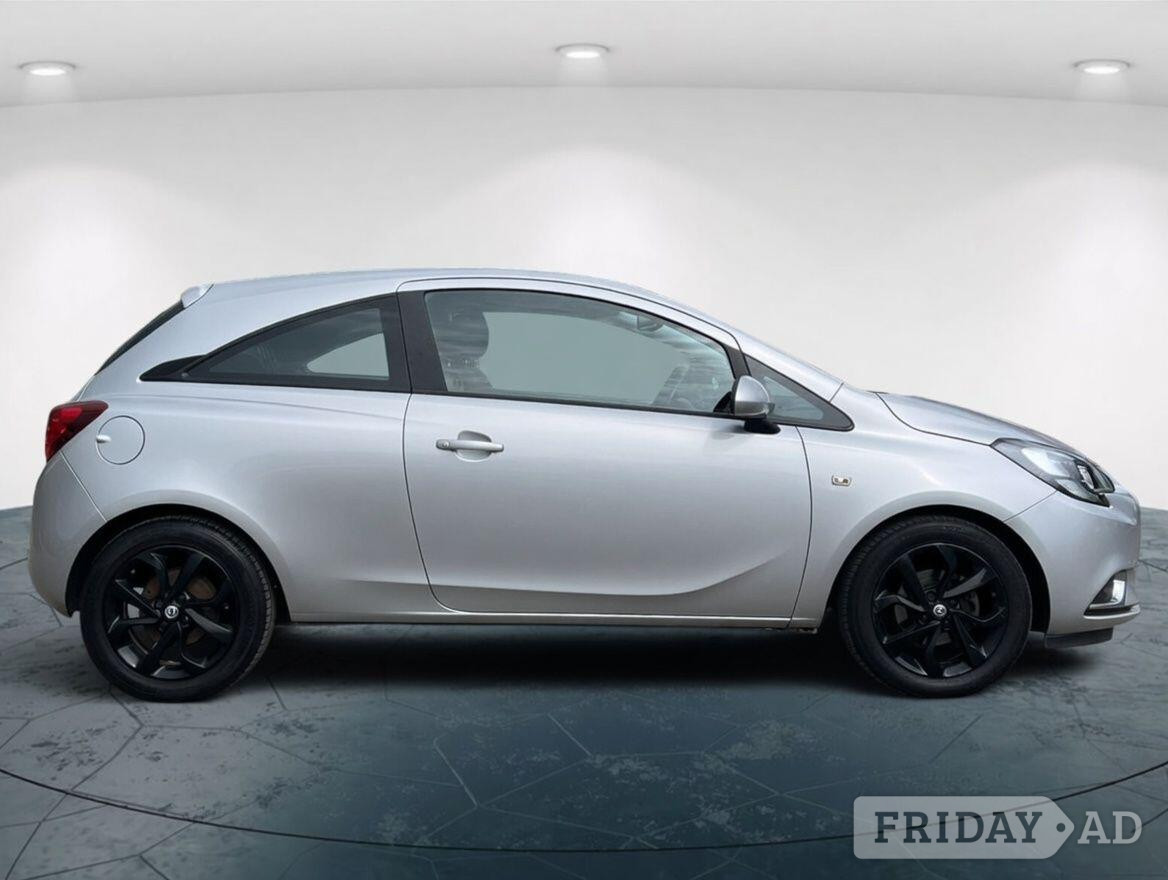[ berth ]Vauxhall Corsa