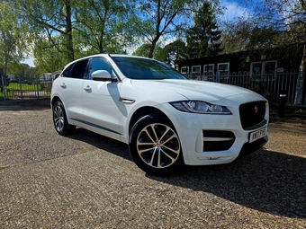 Jaguar F-Pace 2017