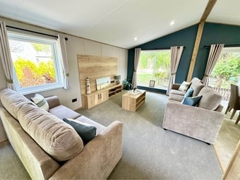 STUNNING BRAND NEW LODGE ON SOUGHT AFTER PLOT AT NEW BEACH, TN29 