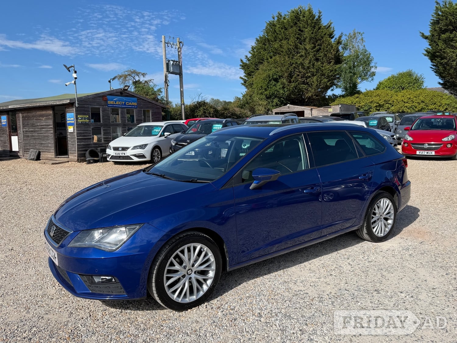 SEAT Leon 2019 - Cars