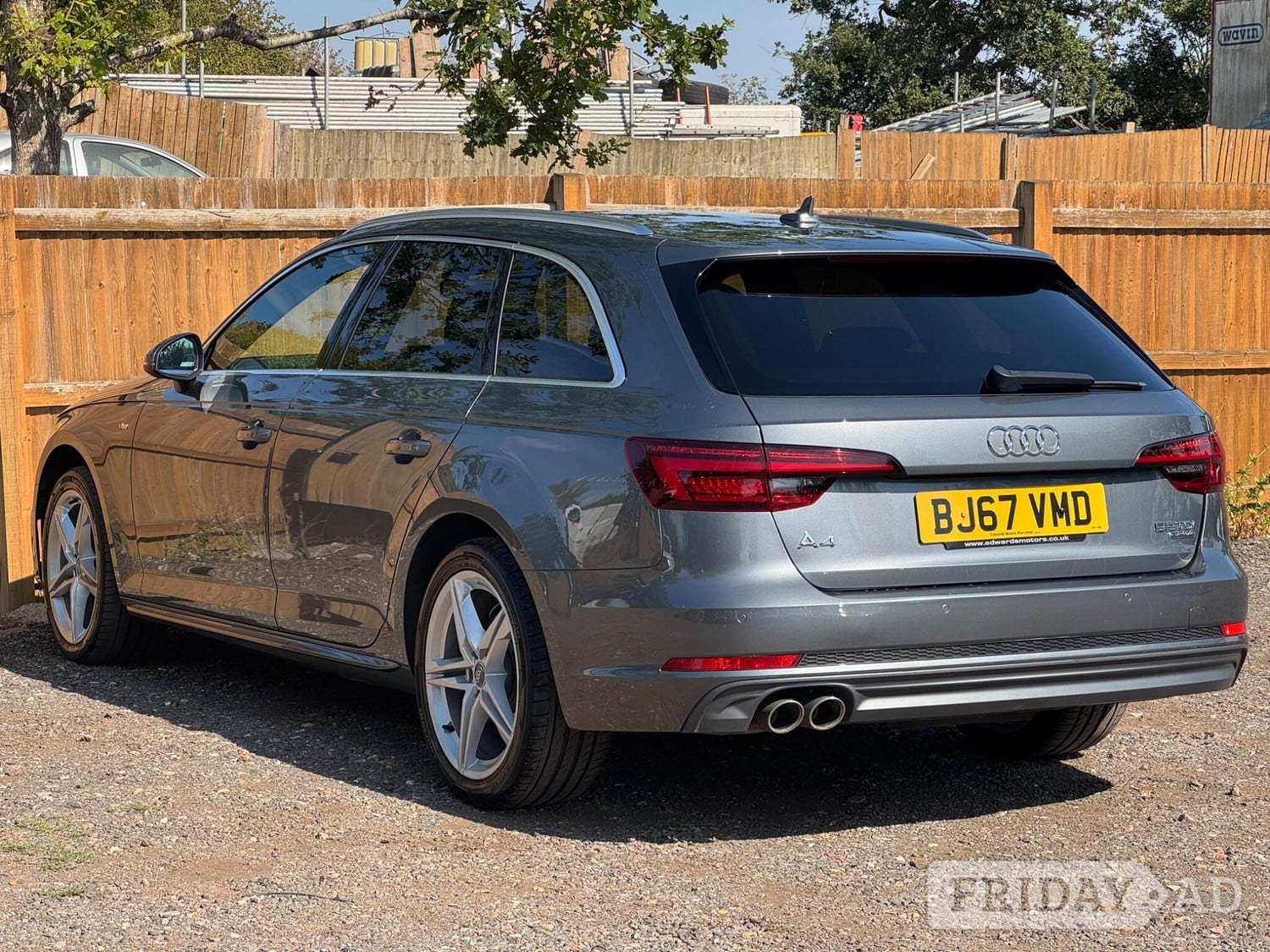 Audi A4 Avant 2017 - Cars in St. Albans