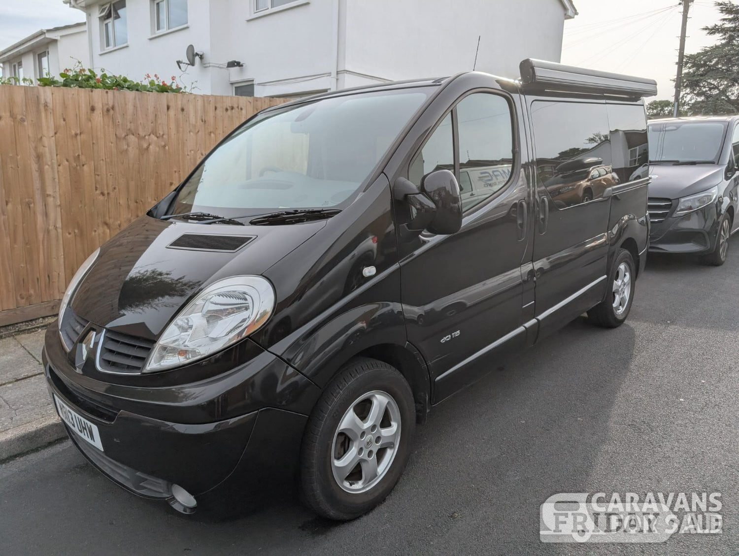 Renault 2.0 dCi SL27 eco Sport Panel Van 3dr Diesel Manual L1 H1 (Phase 3) (180 g/km, 115 bhp), (2013)  Campervan for sale in Cardiff