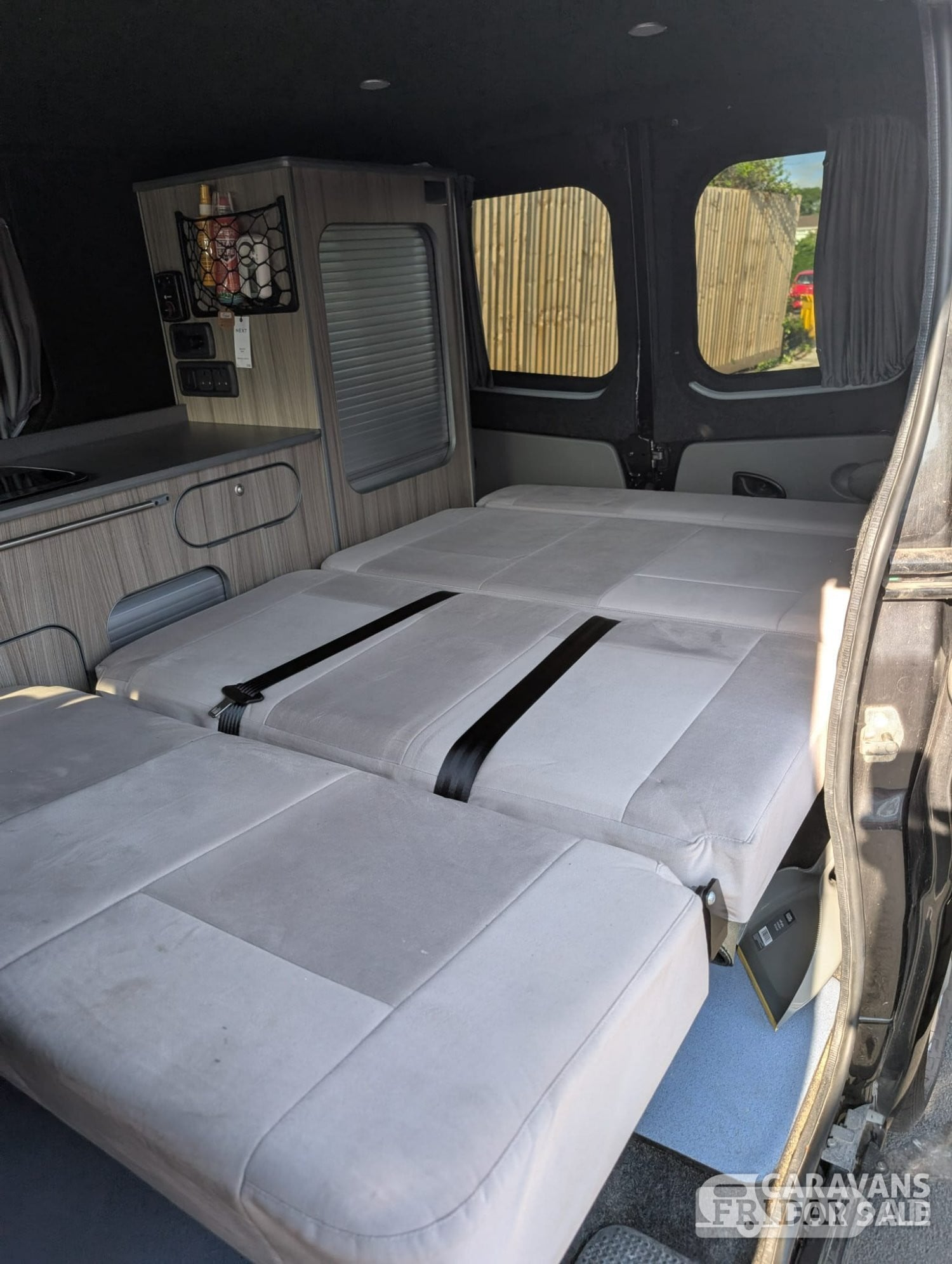 [ berth ]Renault 2.0 dCi SL27 eco Sport Panel Van 3dr Diesel Manual L1 H1 (Phase 3) (180 g/km, 115 bhp)