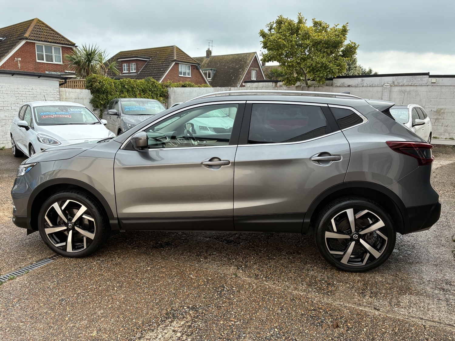 Nissan Qashqai 2021 - Cars