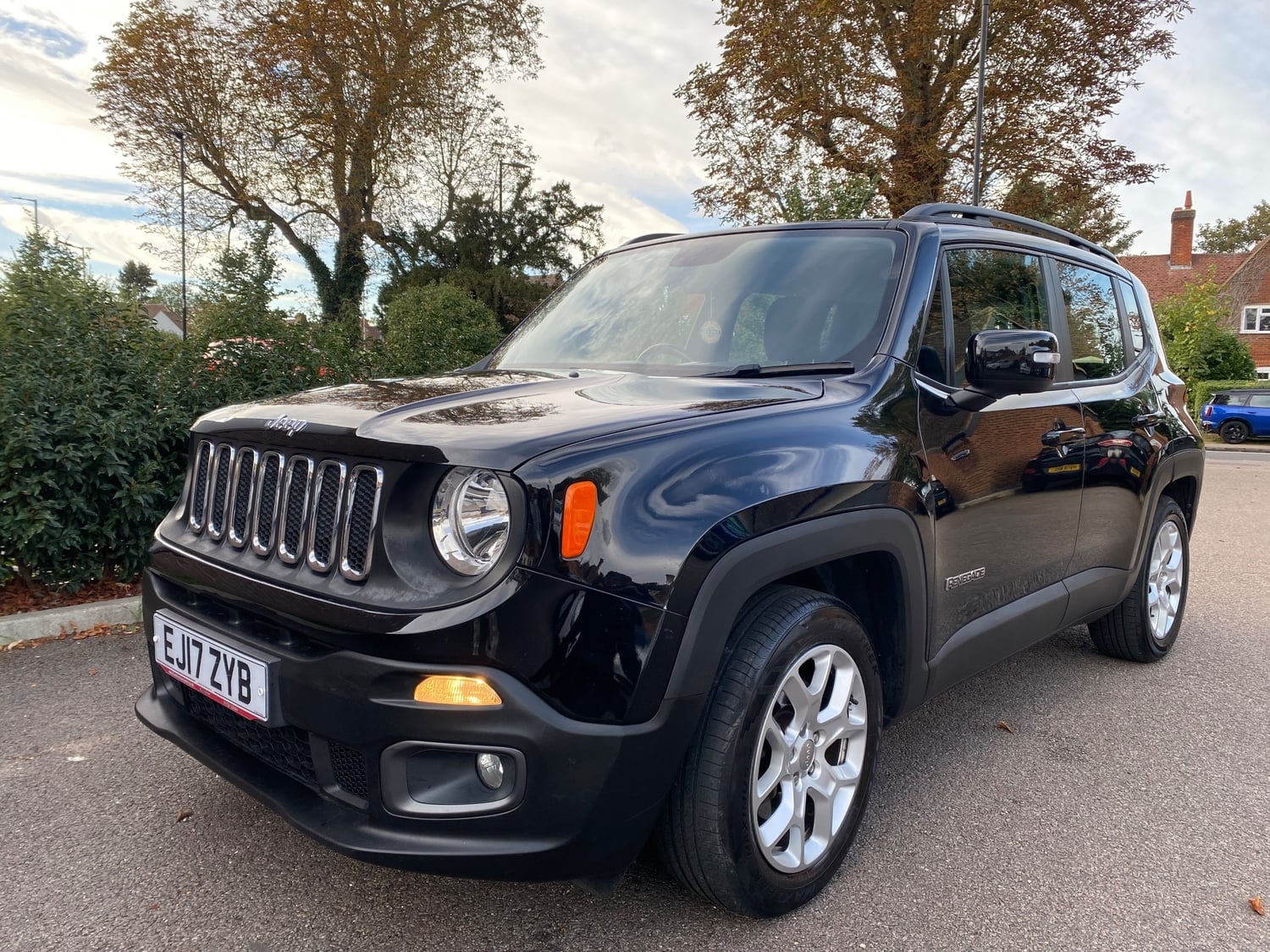[ berth ]Jeep Renegade