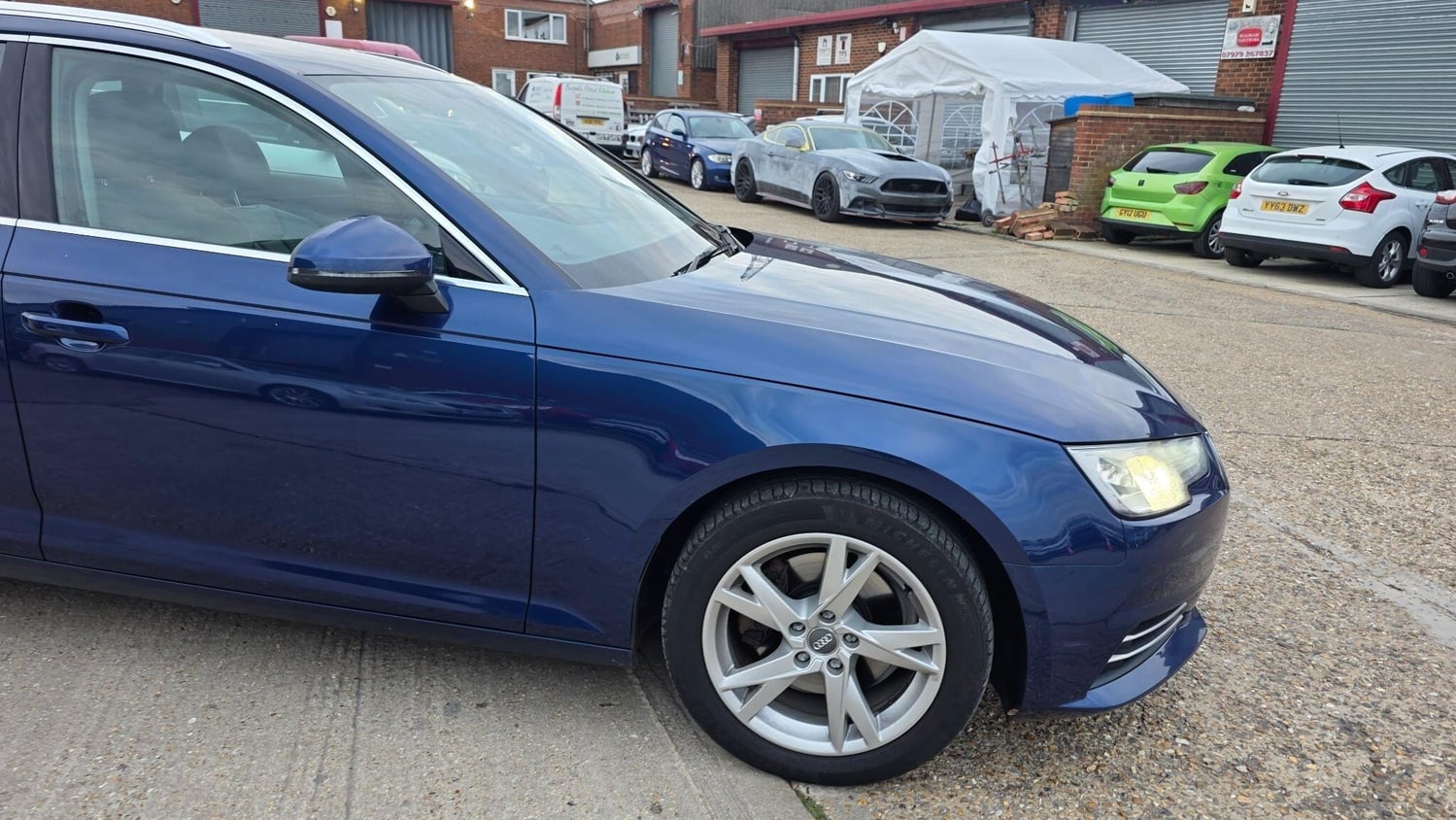 Audi A4 Avant 2017 - Cars