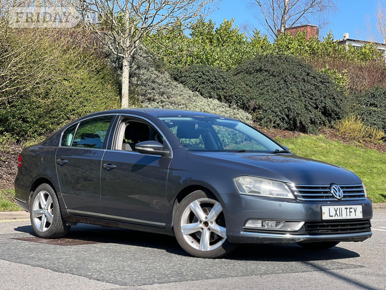 Volkswagen Passat 2011 in Birmingham