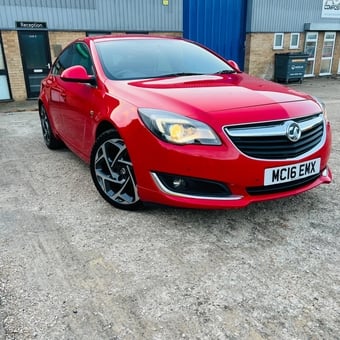 Vauxhall Insignia 2016