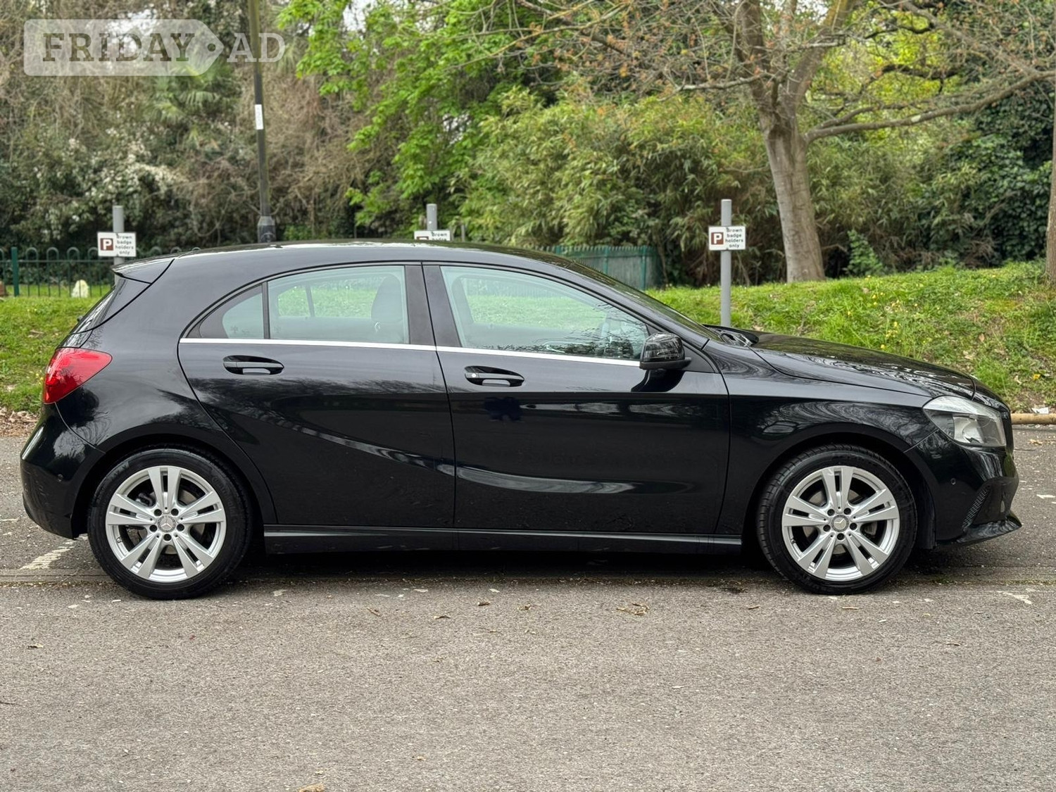 [ berth ]Mercedes-Benz A Class