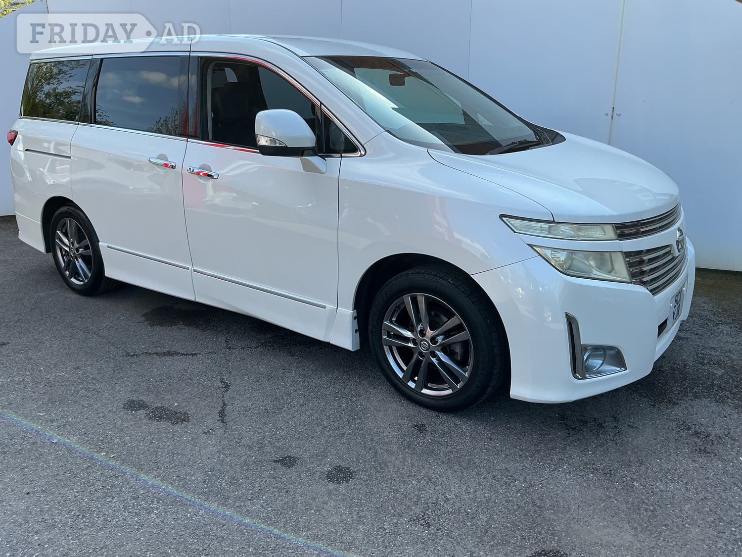 [ berth ]Nissan Elgrand