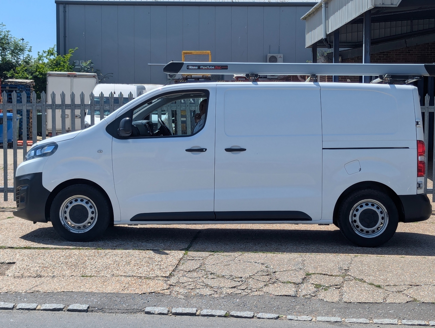 [ berth ]Citroen Dispatch