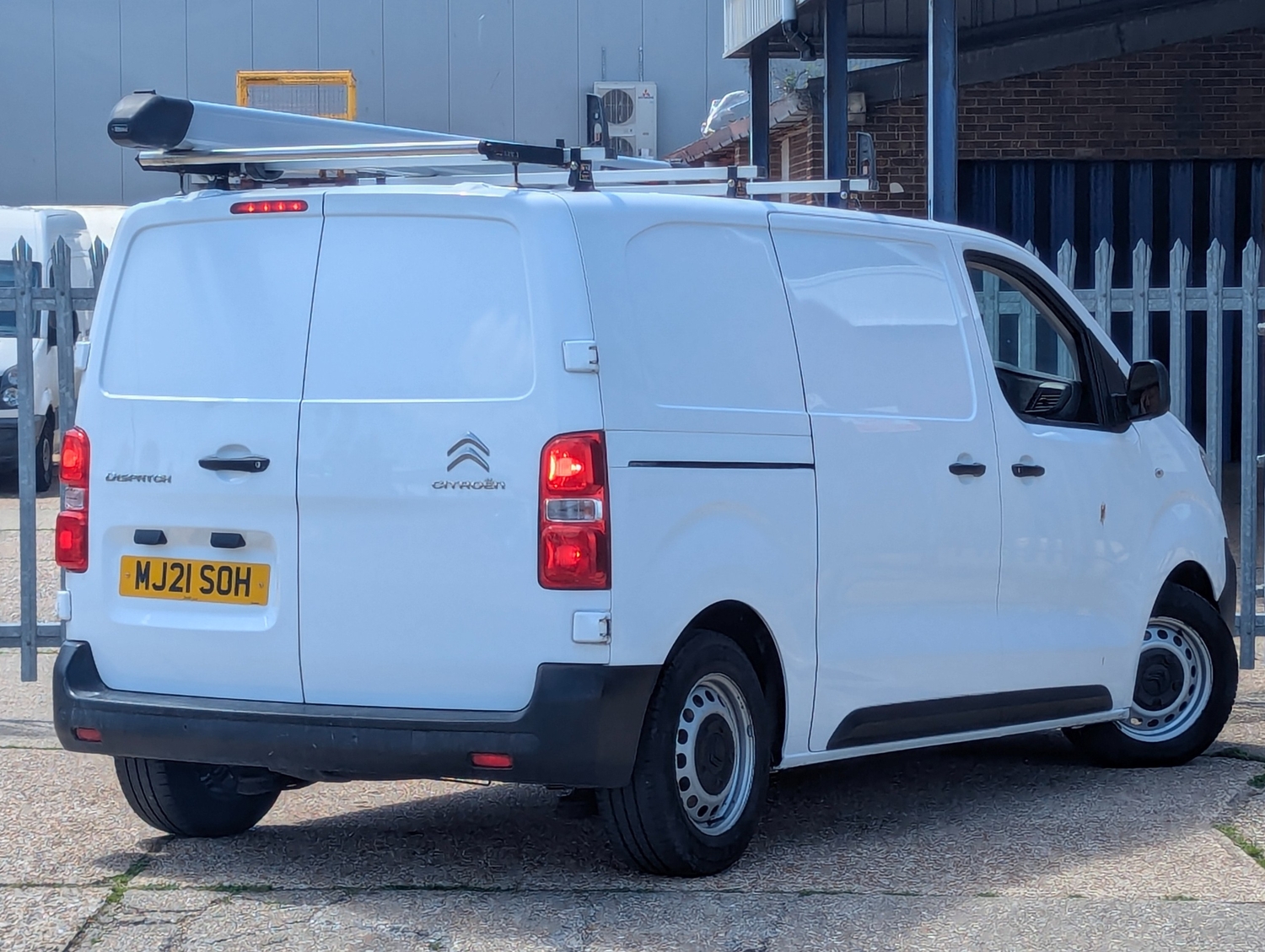 Citroen Dispatch 2021 - Vans & Commercial Vehicles