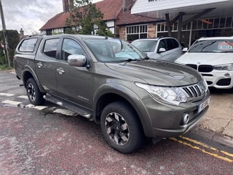 Mitsubishi L200 2016