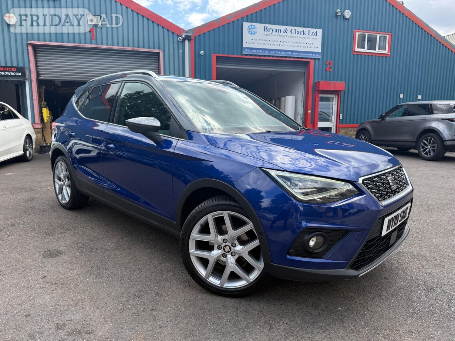 [ berth ]SEAT Arona