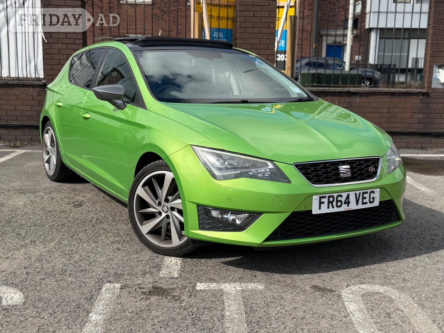 SEAT Leon 2015 in Manchester