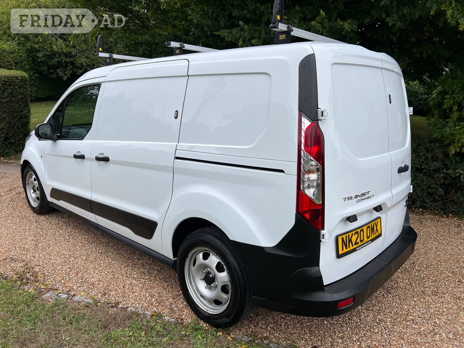 [ berth ]Ford Transit Connect