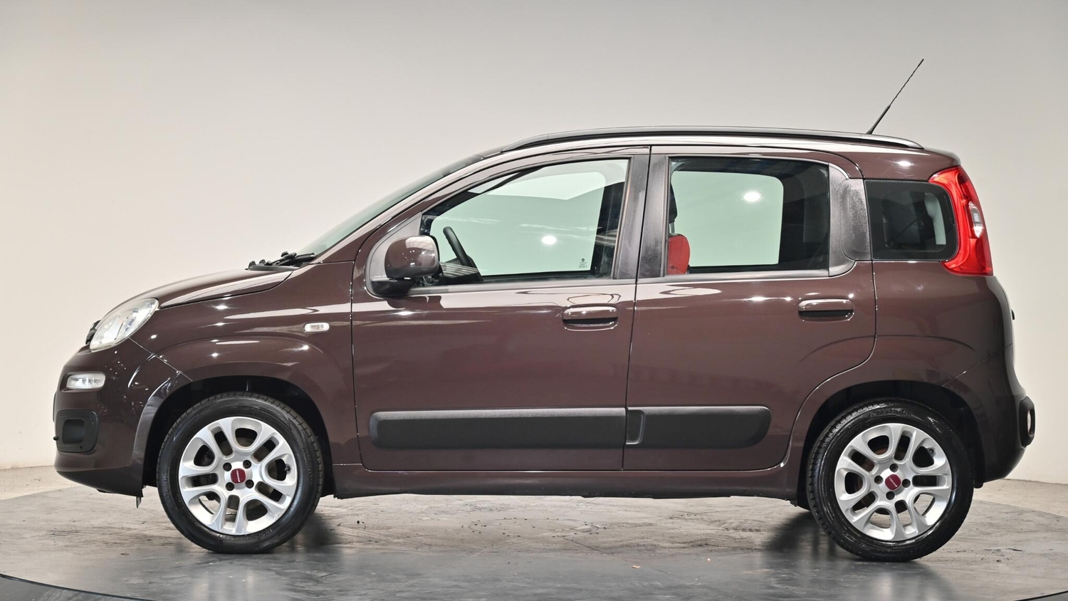 [ berth ]Fiat Panda