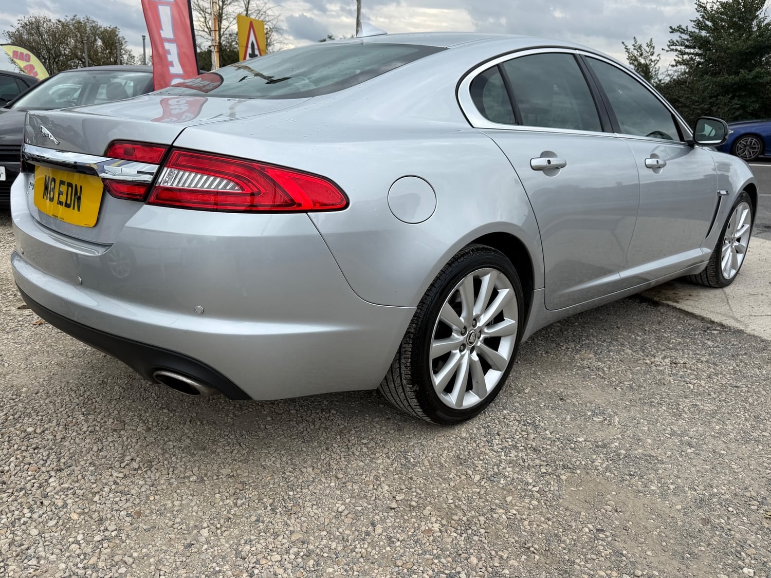 [ berth ]Jaguar XF