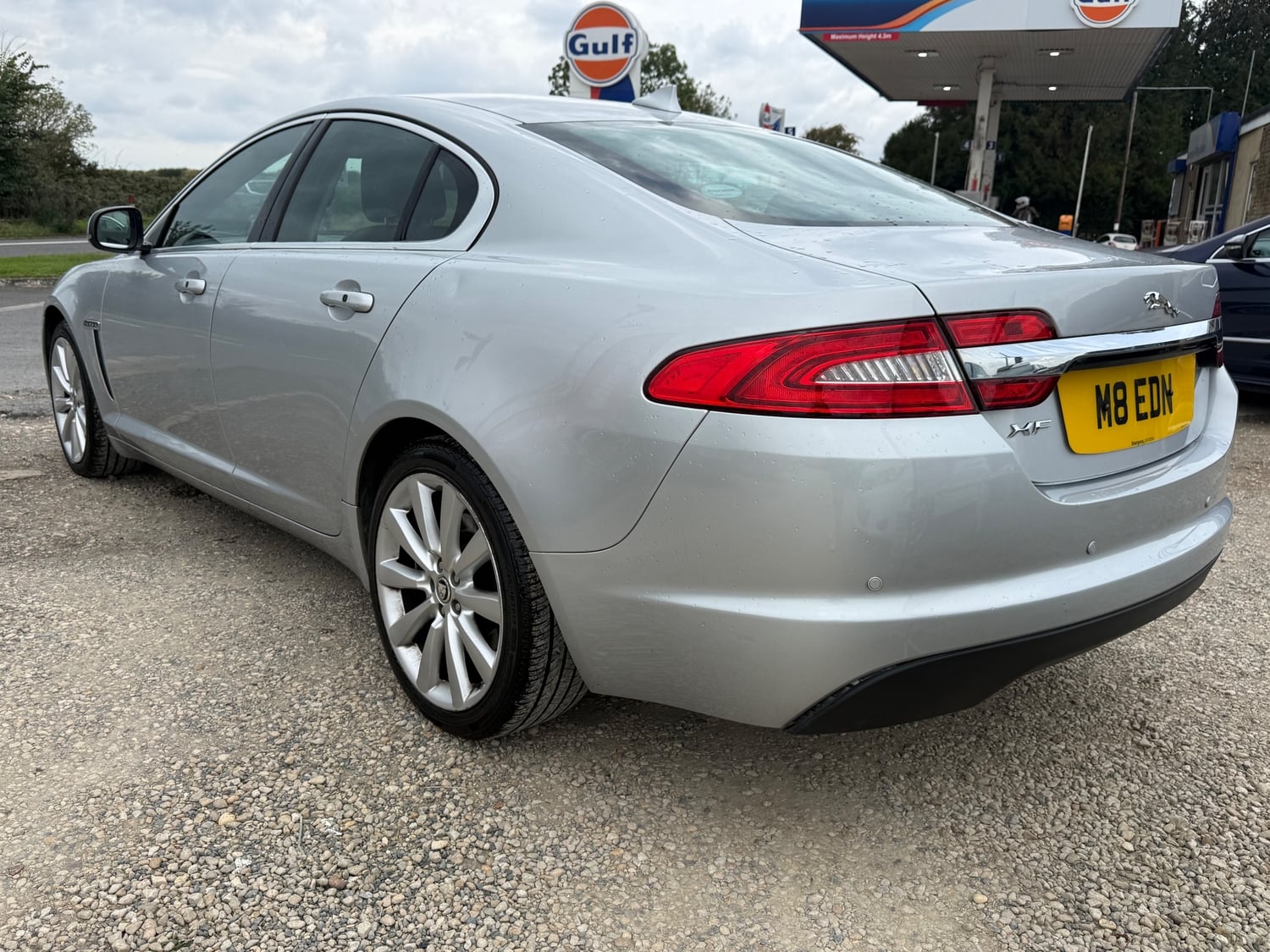 Jaguar XF 2012 - Cars