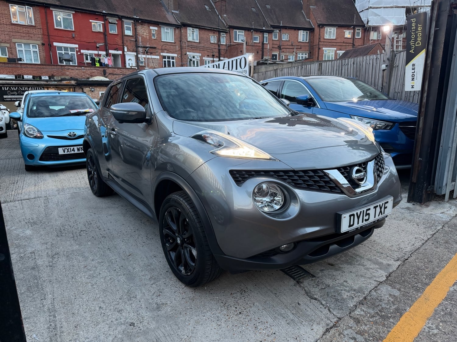 Nissan Juke 2015 - Cars