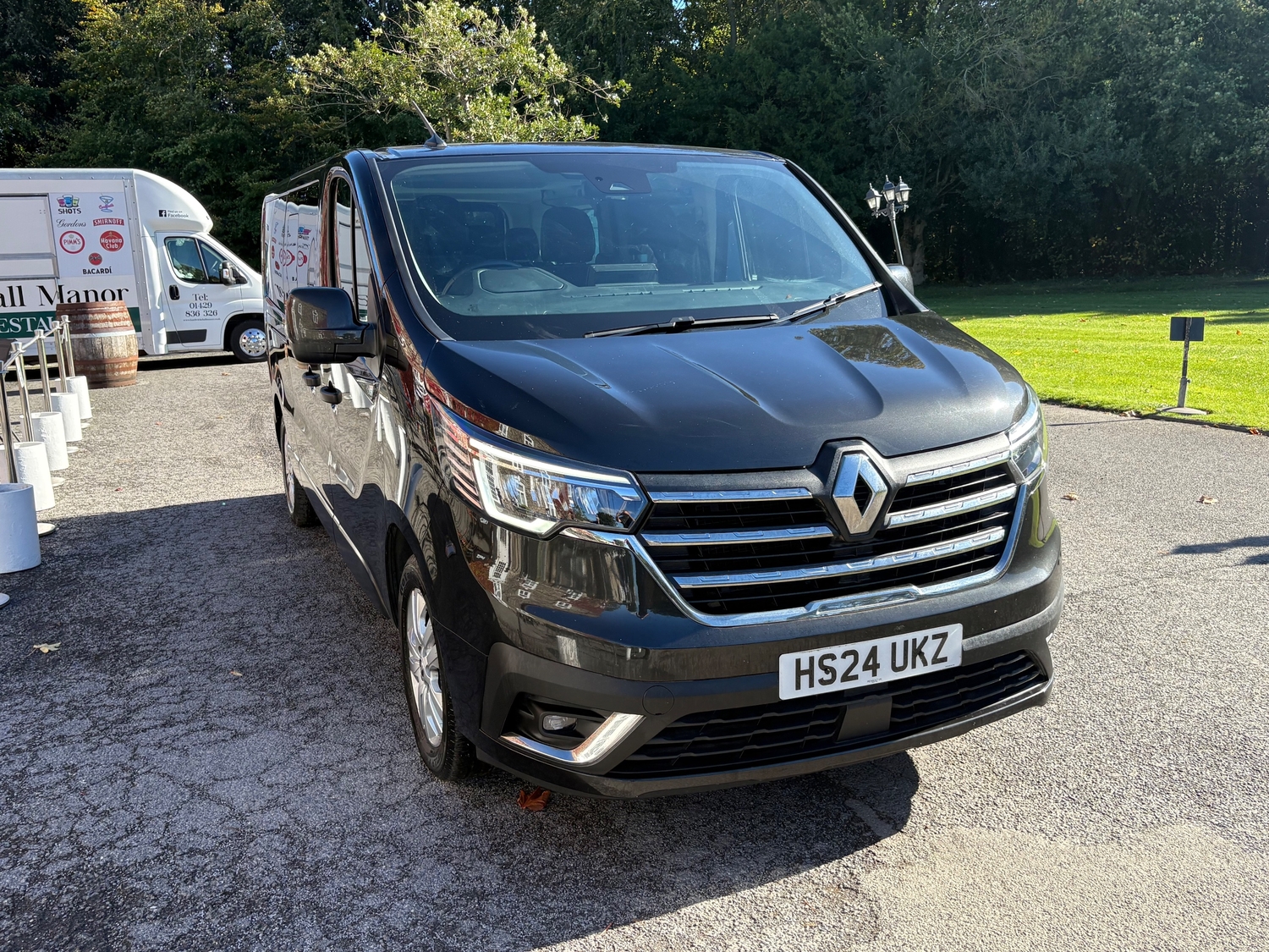 Renault Trafic 2024 - Cars