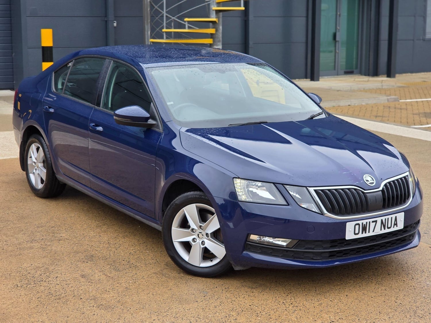 Skoda Octavia 2017 - Cars
