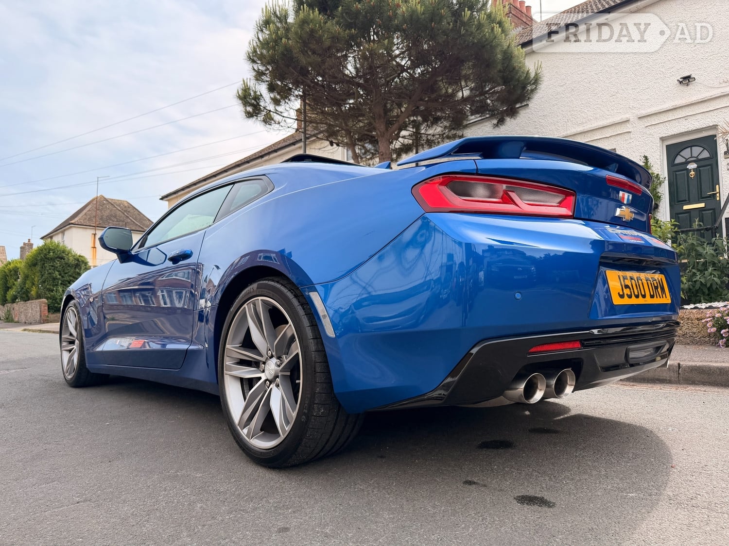 Chevrolet Camaro 2019 - Cars in Brighton