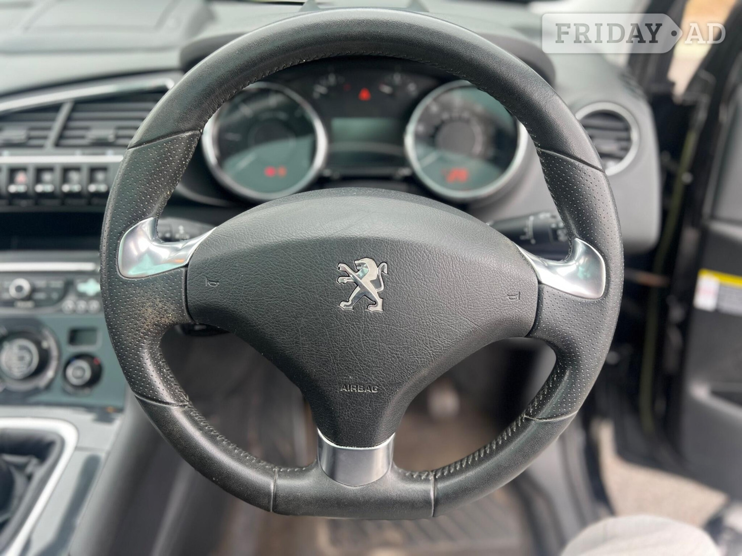 Peugeot 3008 2015 - Cars