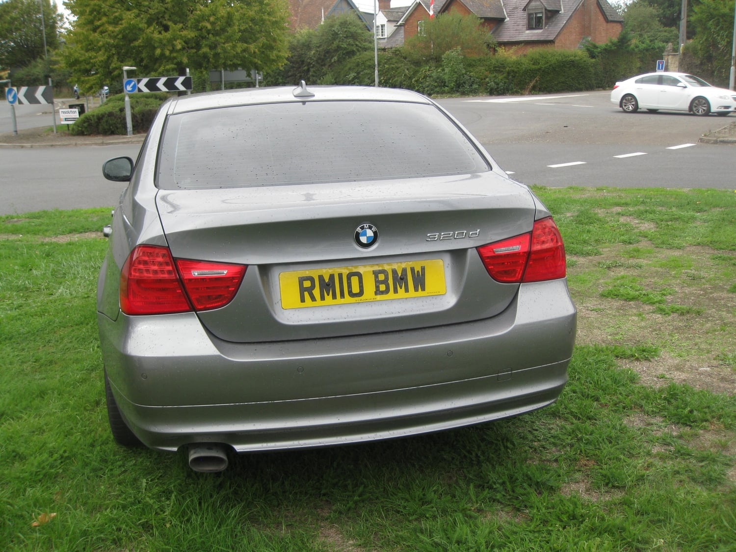 BMW 3 Series 2010 - Cars