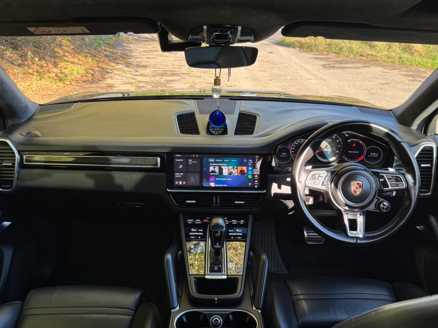 Porsche Cayenne Harrow