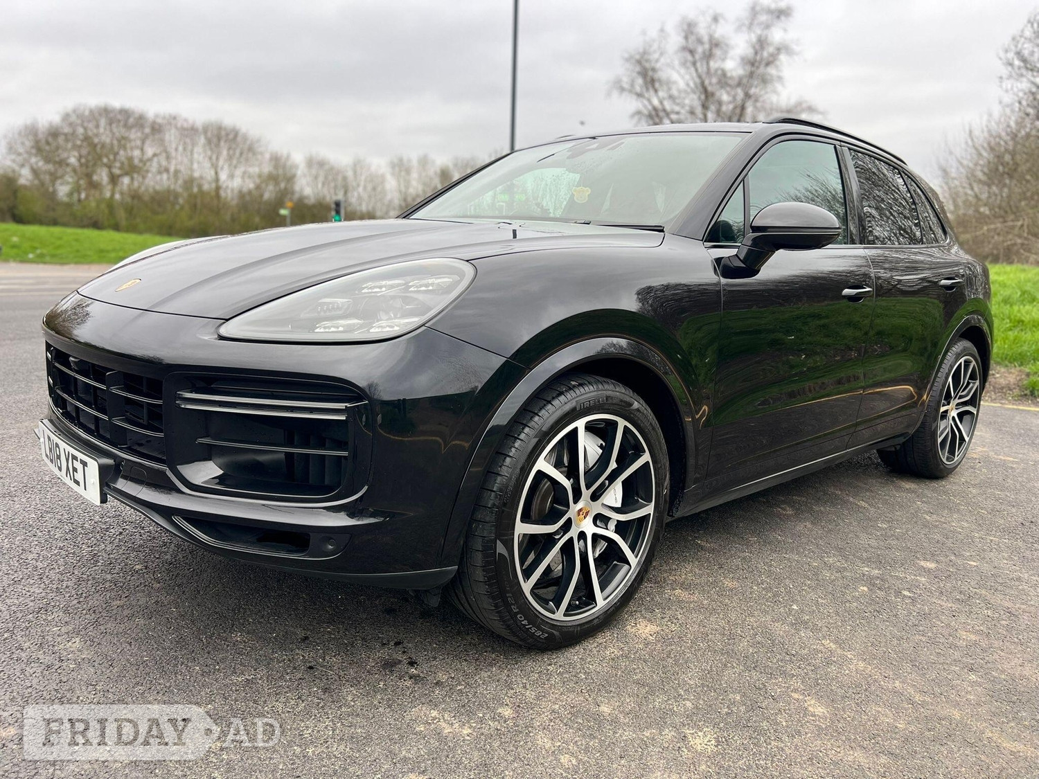 [ berth ]Porsche Cayenne