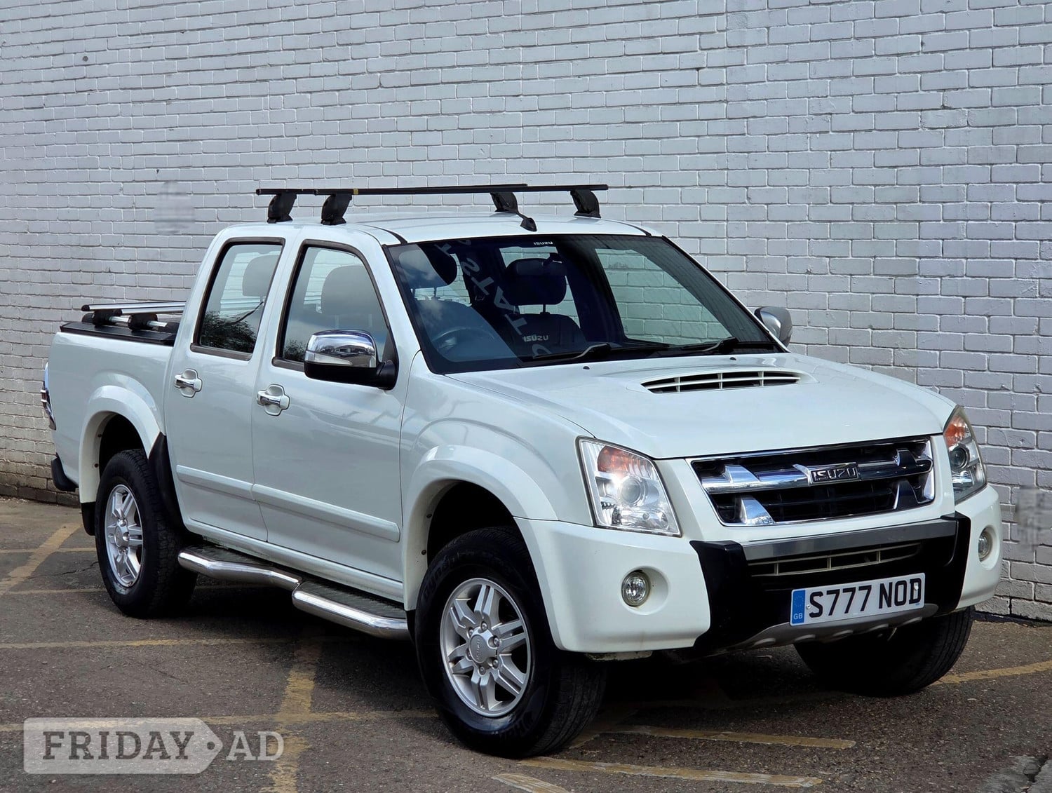 Isuzu Rodeo 2011 in Ashford