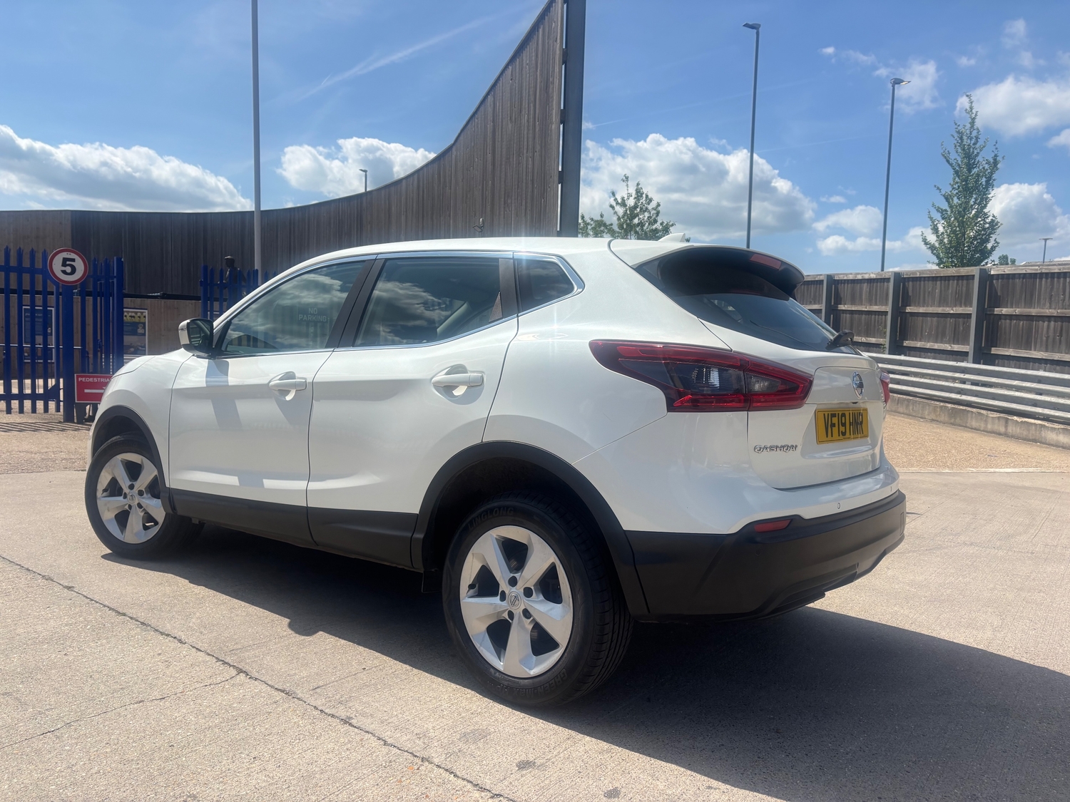 Nissan Qashqai 2019 - Cars in Portsmouth