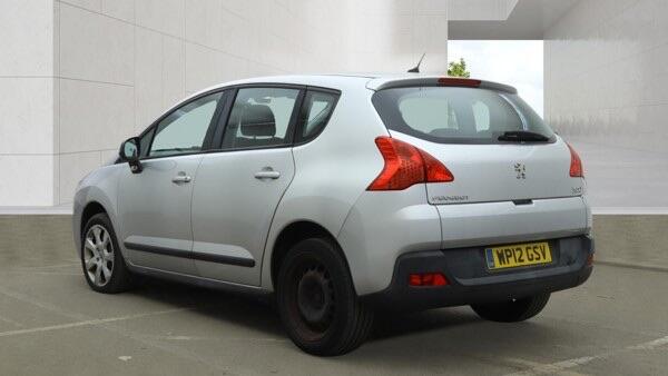 Peugeot 3008 2012 - Cars in Pontypridd