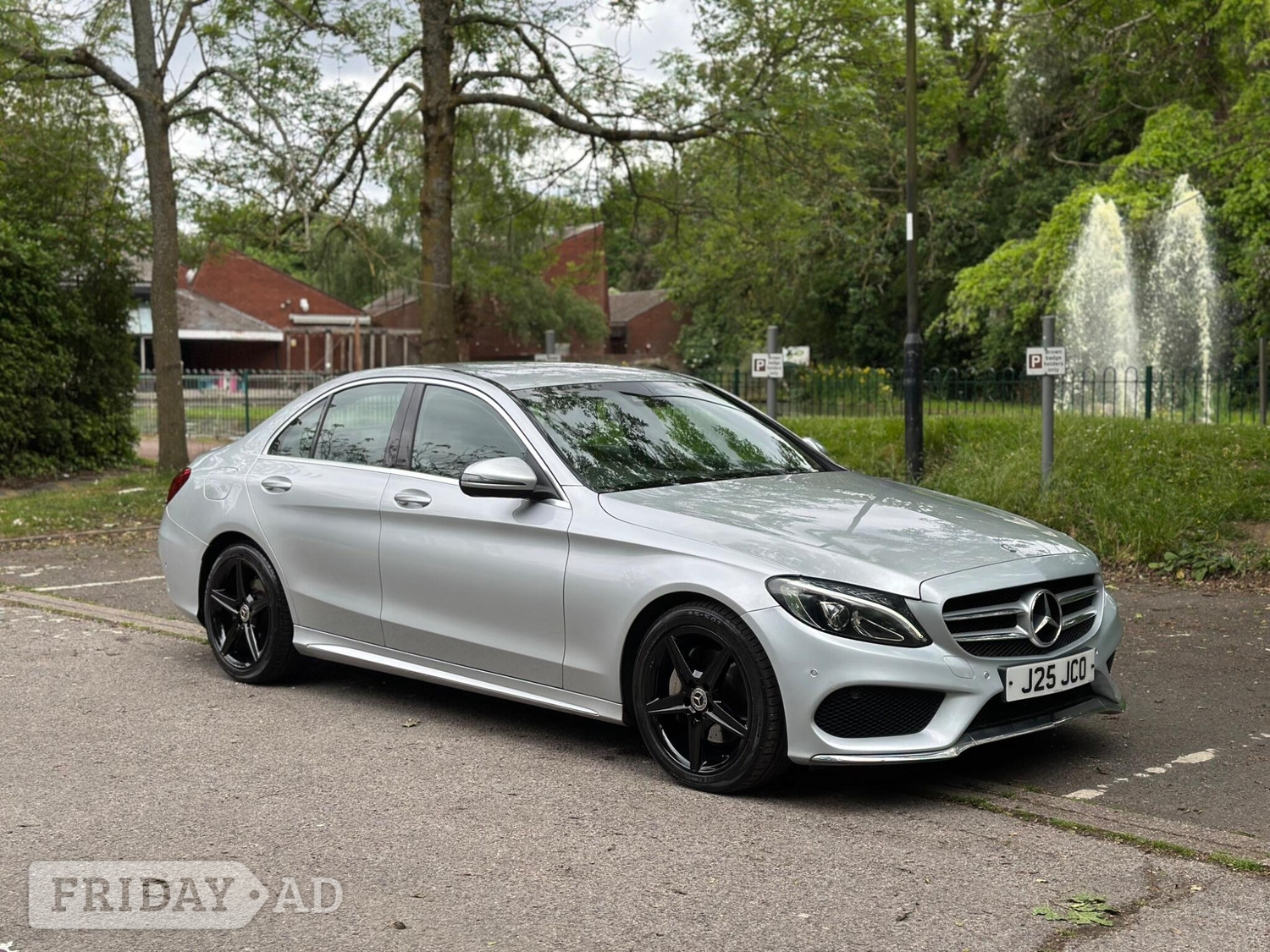 Mercedes-Benz C Class 2016 in Uxbridge