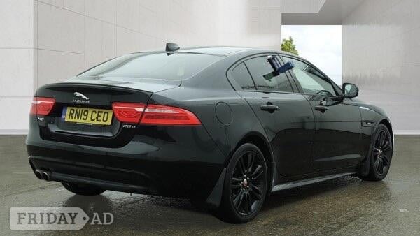 Jaguar XE 2019 - Cars in Uxbridge