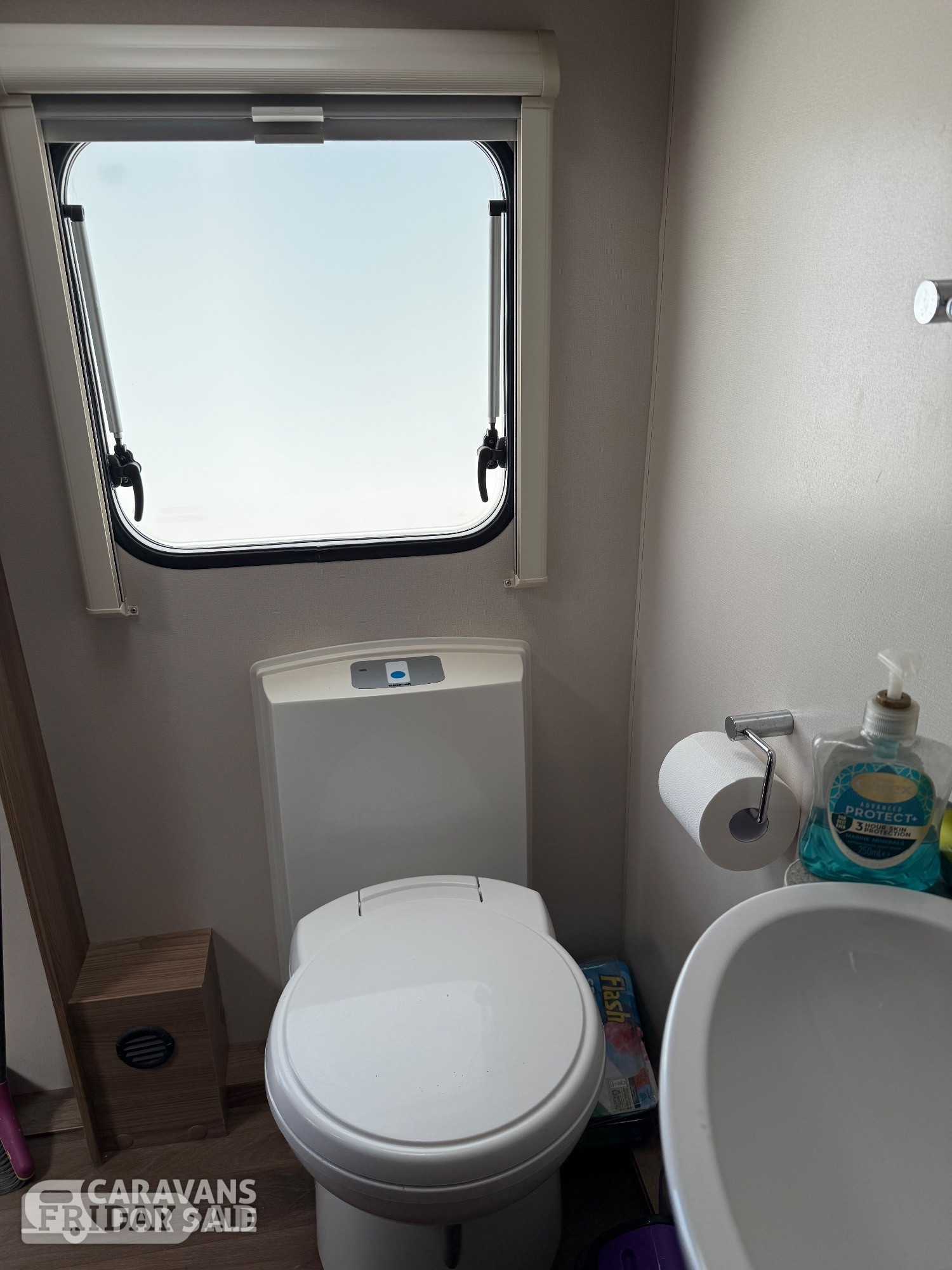 Swift Archway Sport Twywell 2015 - Motorhomes & Caravans in Snettisham
