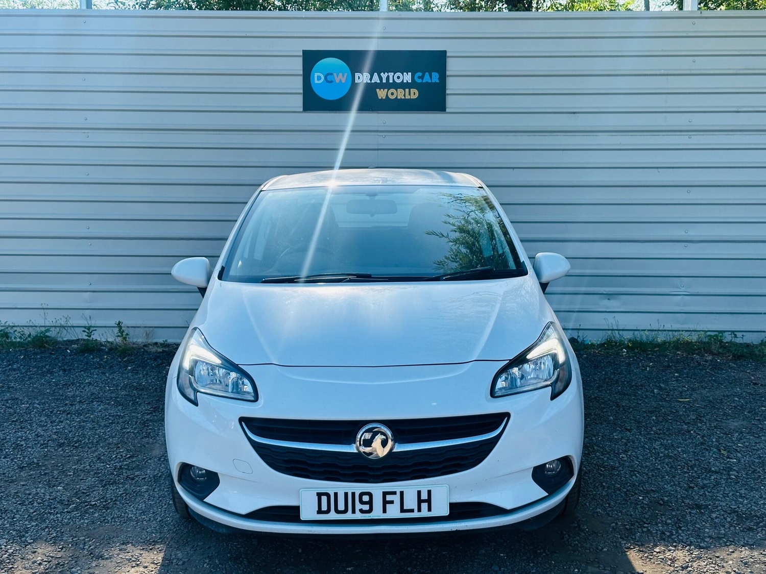 [ berth ]Vauxhall Corsa
