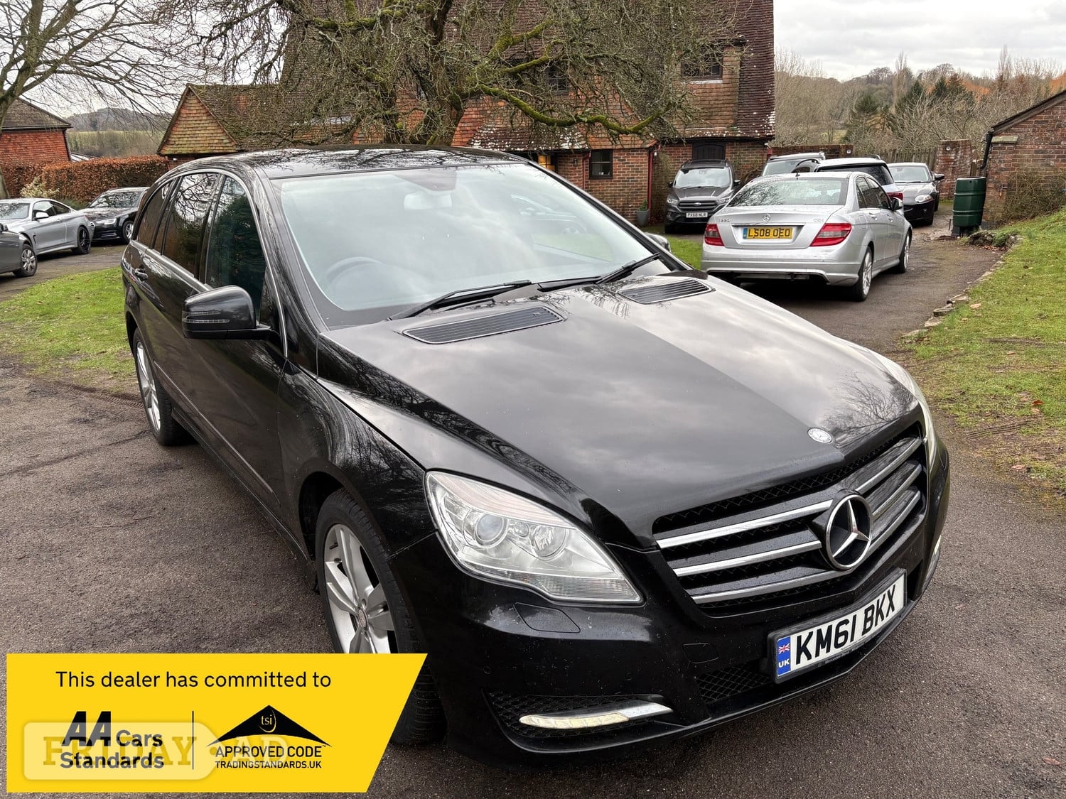 [ berth ]Mercedes-Benz R Class